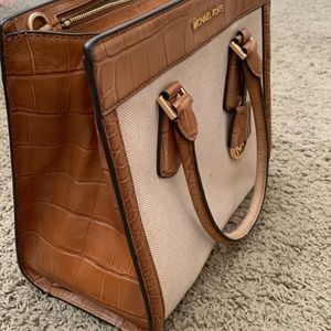 Brown leather Michael Kors Purse